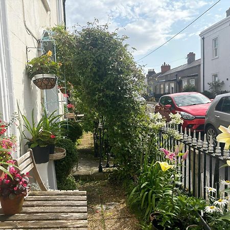Mulgrave Lodge Dun Laoghaire Ngoại thất bức ảnh